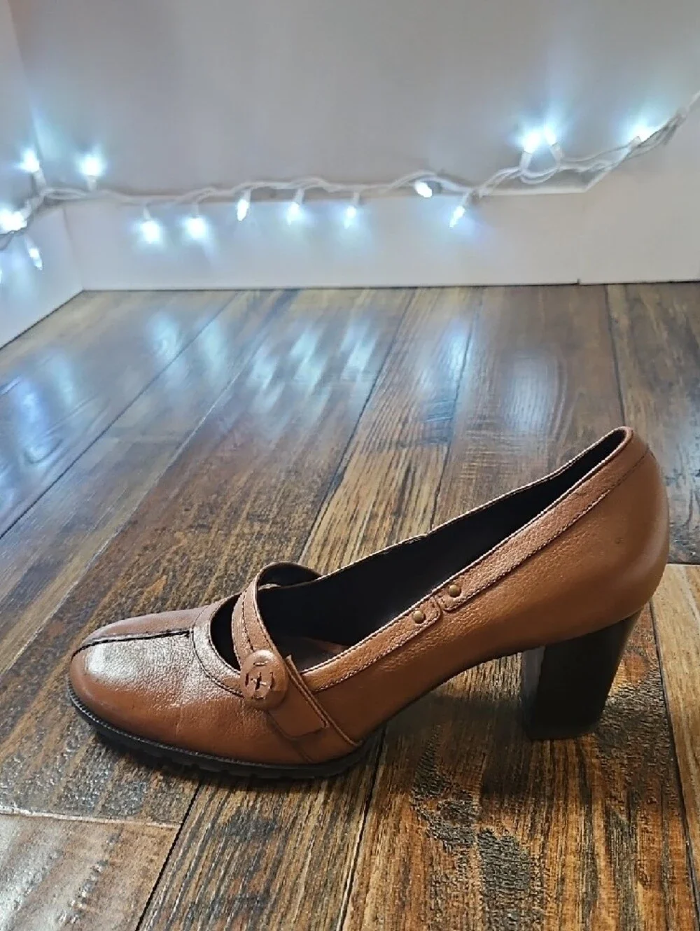 AEROSOLES Brown Leather Mary Jane Block Heel Pumps